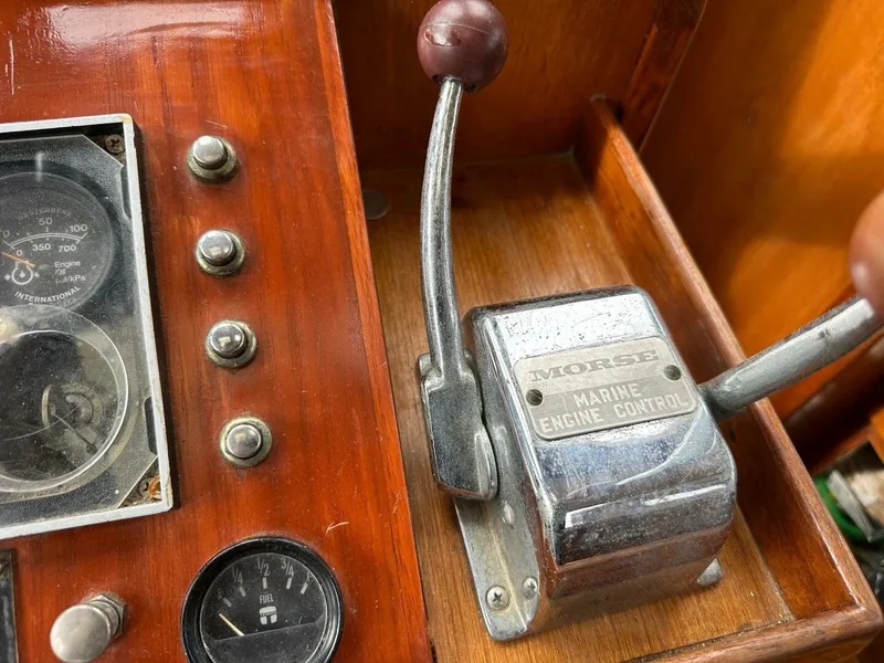 Slide: The Image of Oceanic 46 1986 - 5898571