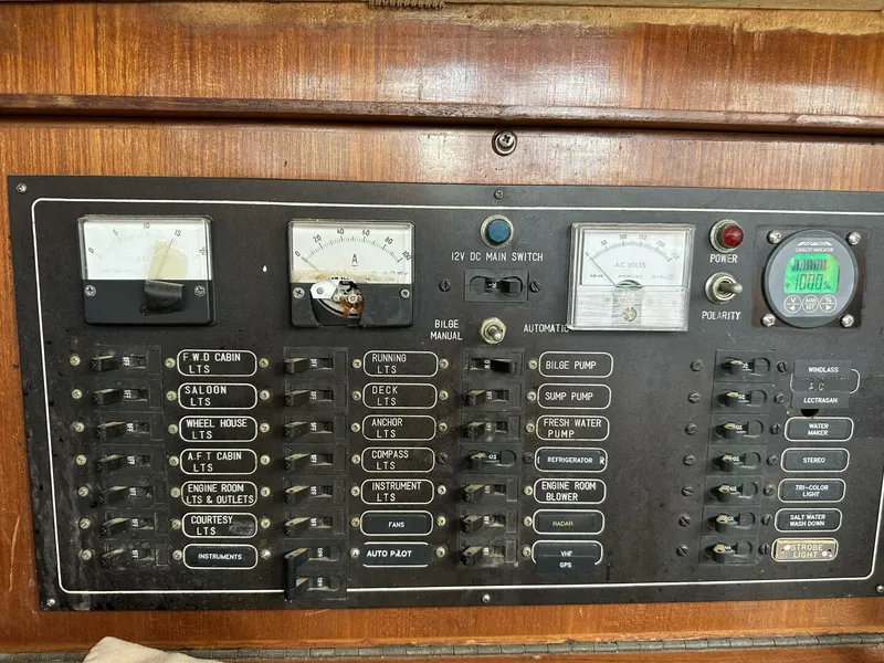 Slide: The Image of Oceanic 46 1986 - 5898594