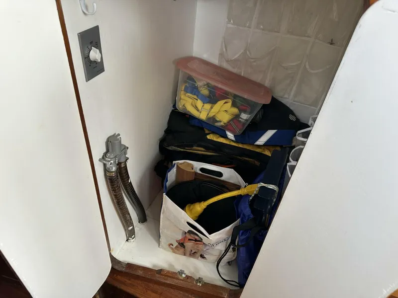 Slide: The Image of Oceanic 46 1986 - 5898599