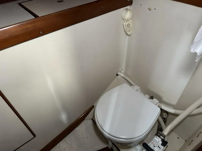 Slide: The Image of Oceanic 46 1986 - 5898610