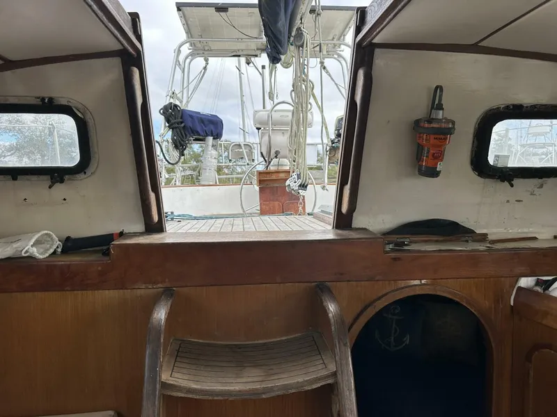 Slide: The Image of Oceanic 46 1986 - 5898633