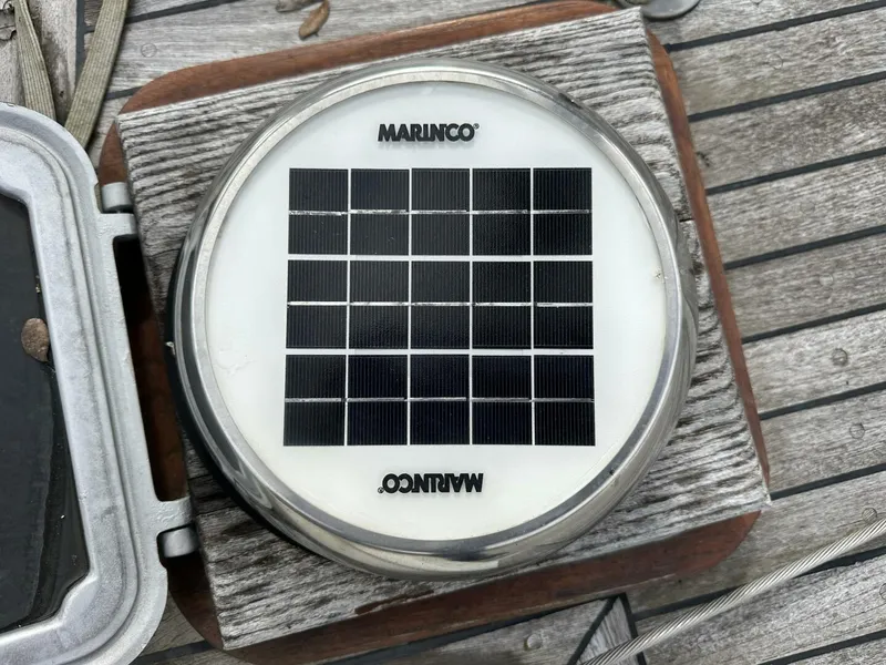 Slide: The Image of Oceanic 46 1986 - 5898439