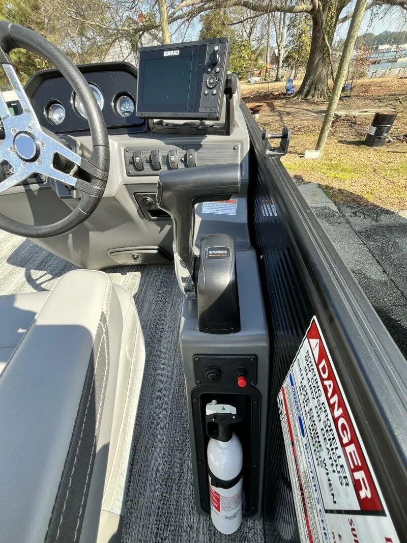 Slide: The Image of Bennington 23 SL 2025 - 5969482