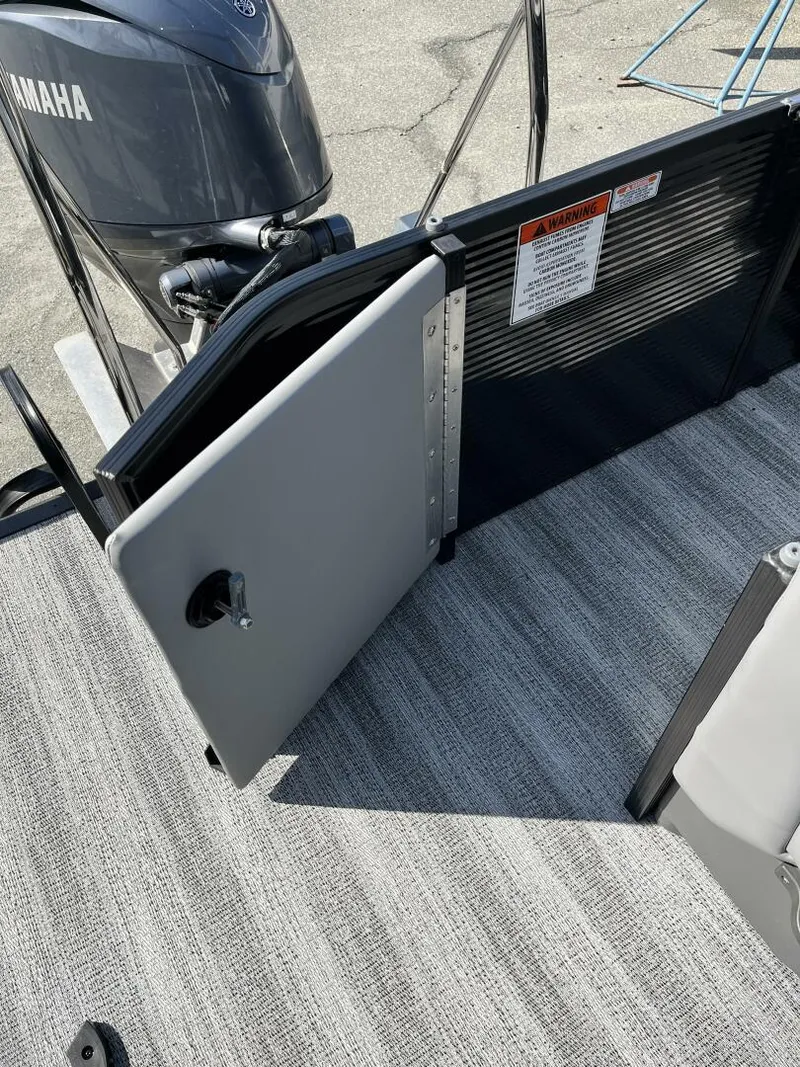 Slide: The Image of Bennington 23 SL 2025 - 5969488