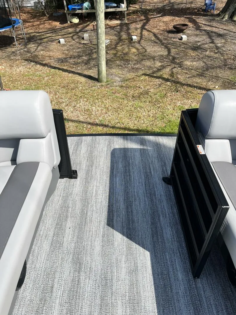 Slide: The Image of Bennington 23 SL 2025 - 5969492