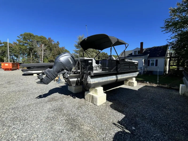 Slide: The Image of Bennington 23 SL 2025 - 5812212