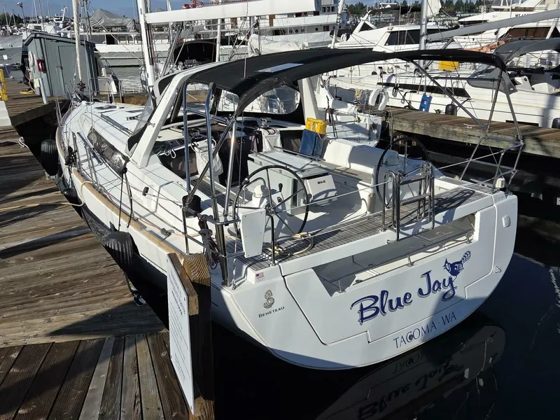 Slide: The Image of Transom w/ Swim Step Up - 5739407