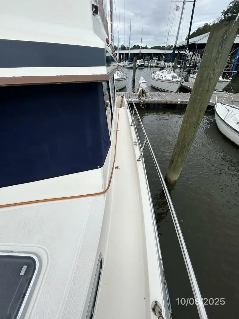 Slide: The Image of 34' Sabreline port side deck1 - 5739849