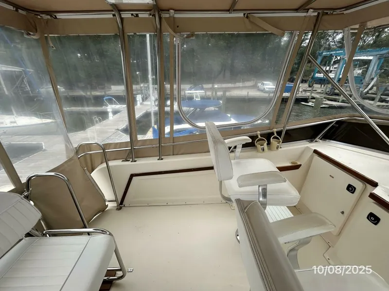 Slide: The Image of 34' Sabreline flybridge port - 5739821