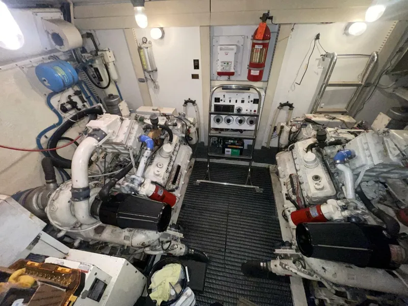 Slide: The Image of Viking 50 Motor Yacht 1993 - 5740178