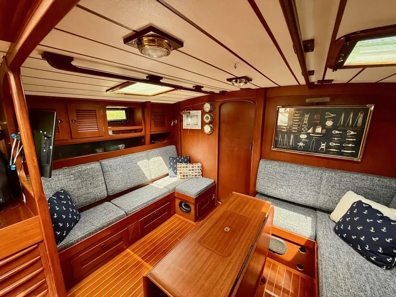 Slide: The Image of Hallberg-Rassy 49 1984 - 5740551