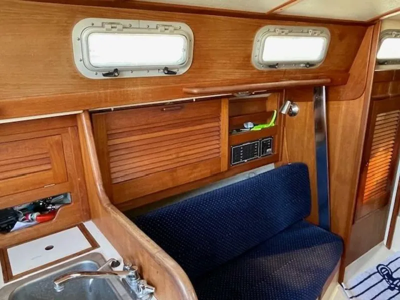 Slide: The Image of Tartan 28 1986 - 5740666