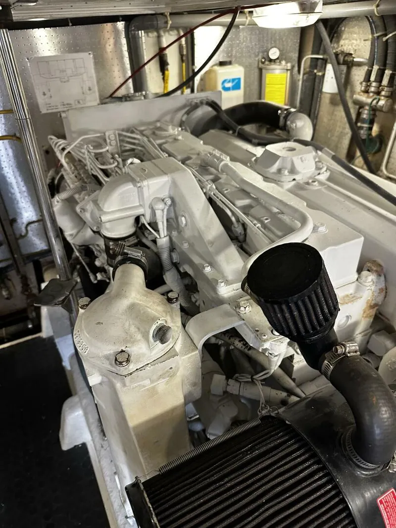 Slide: The Image of McKinna 57 Pilothouse 2002 - 5740886