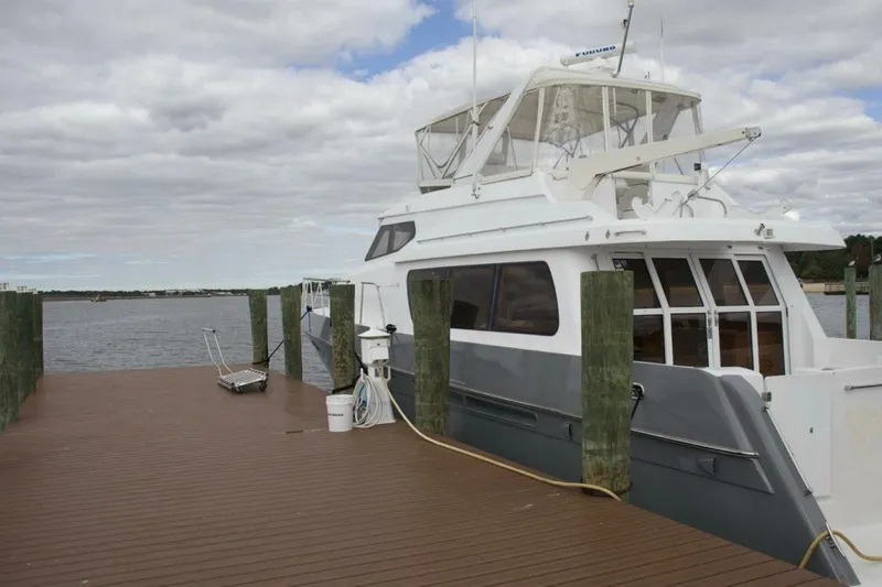 Slide: The Image of McKinna 57 Pilothouse 2002 - 5740870