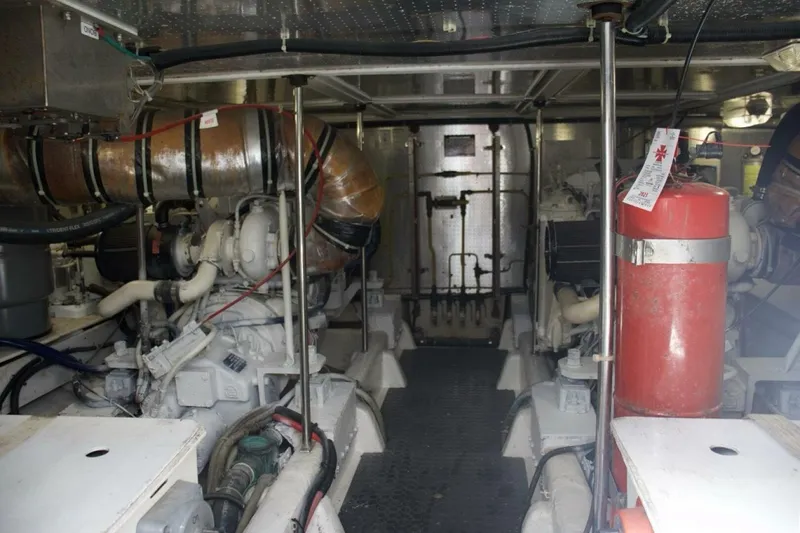 Slide: The Image of McKinna 57 Pilothouse 2002 - 5740888