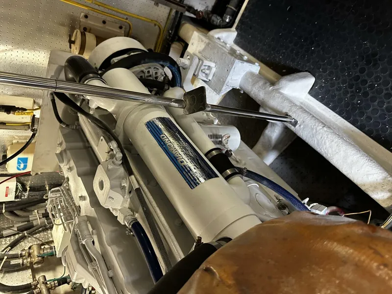 Slide: The Image of McKinna 57 Pilothouse 2002 - 5740892