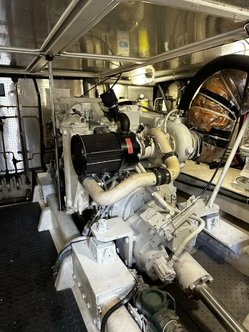 Slide: The Image of McKinna 57 Pilothouse 2002 - 5740893