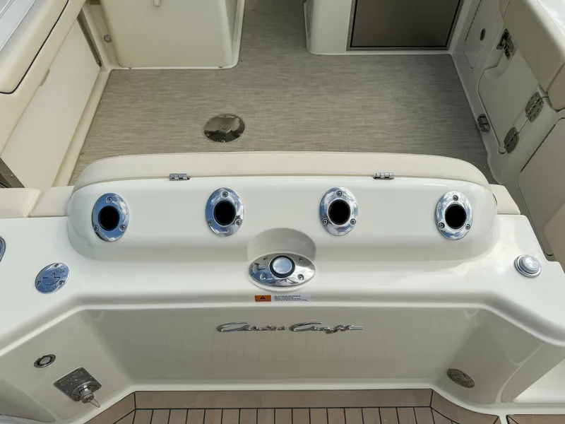 Slide: The Image of Chris-Craft Calypso 2025 - 5747684