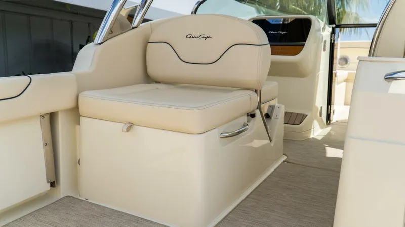 Slide: The Image of Chris-Craft Calypso 2025 - 5747692