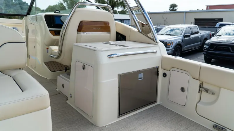 Slide: The Image of Chris-Craft Calypso 2025 - 5747697