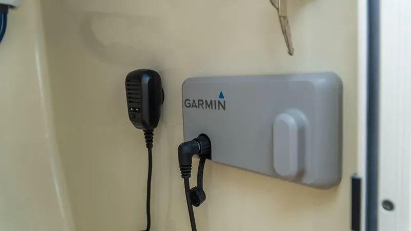 Slide: The Image of Chris-Craft Calypso 2025 - 5747726