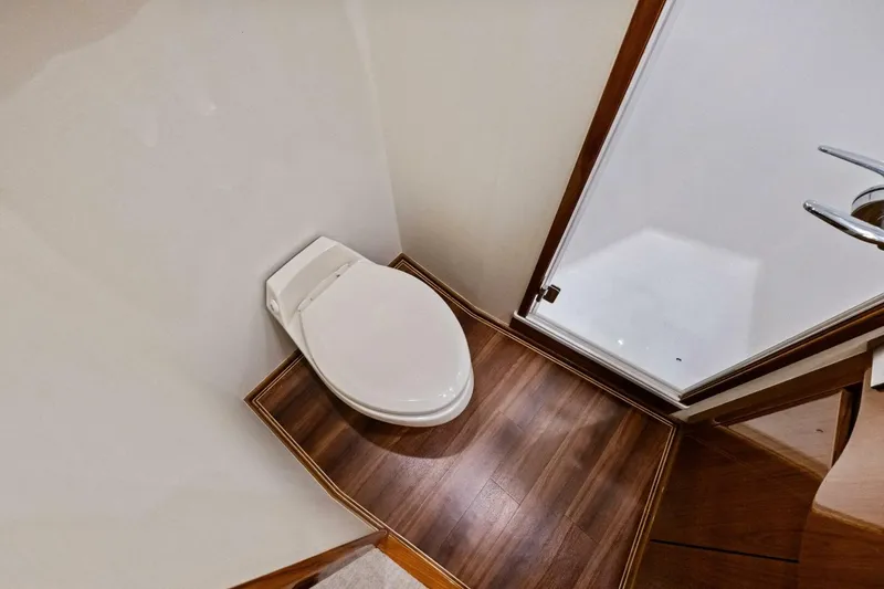 Slide: The Image of 2012 82 Viking Convertible - Lady Di - 5741588