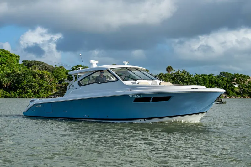 Slide: The Image of Pursuit 365DC 2019 - 5741393