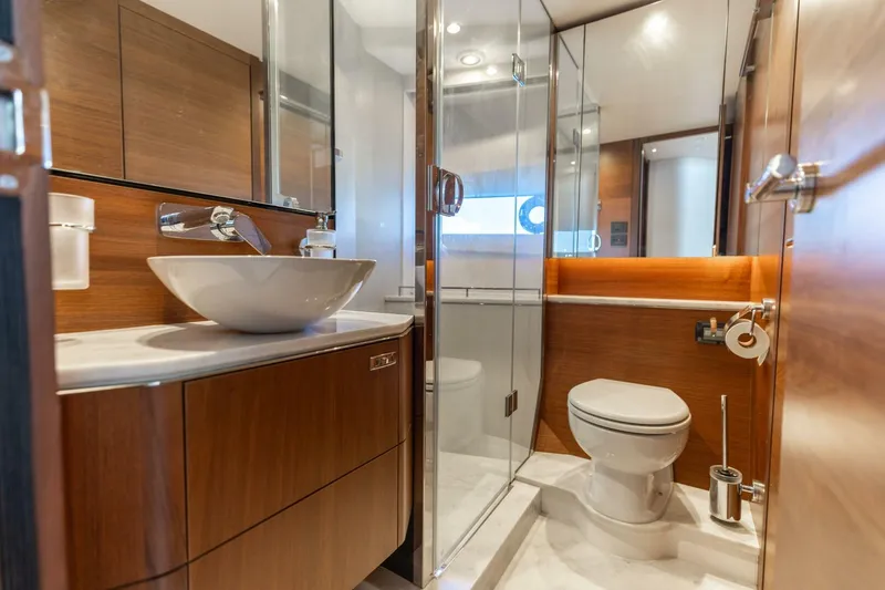 Slide: The Image of Princess S65 2019 - 5987291