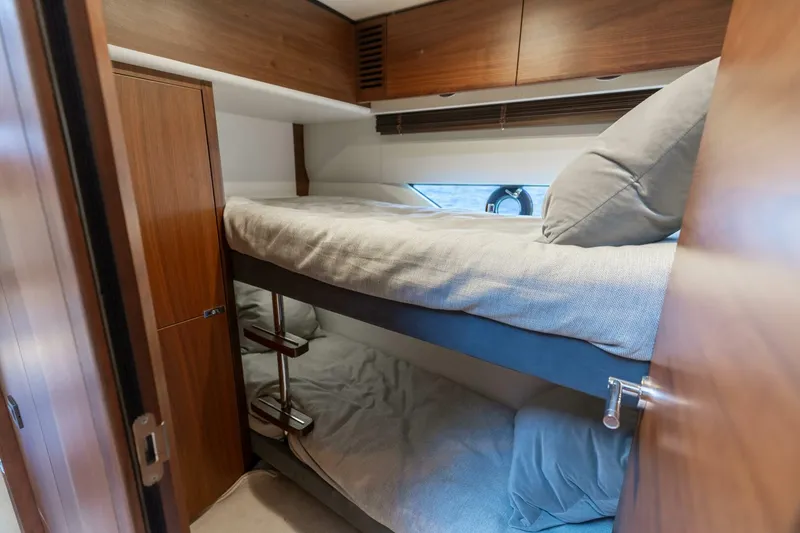 Slide: The Image of Princess S65 2019 - 5987293