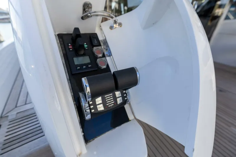 Slide: The Image of Princess S65 2019 - 5987333