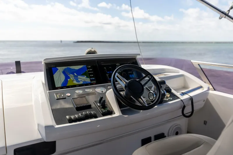 Slide: The Image of Princess S65 2019 - 5987286