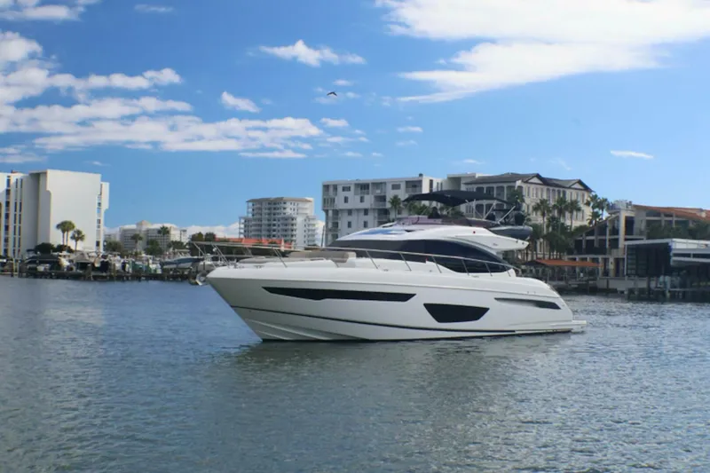 Slide: The Image of Princess S65 2019 - 5987405