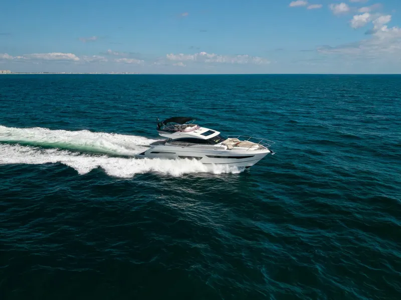 Slide: The Image of Princess S65 2019 - 5987346