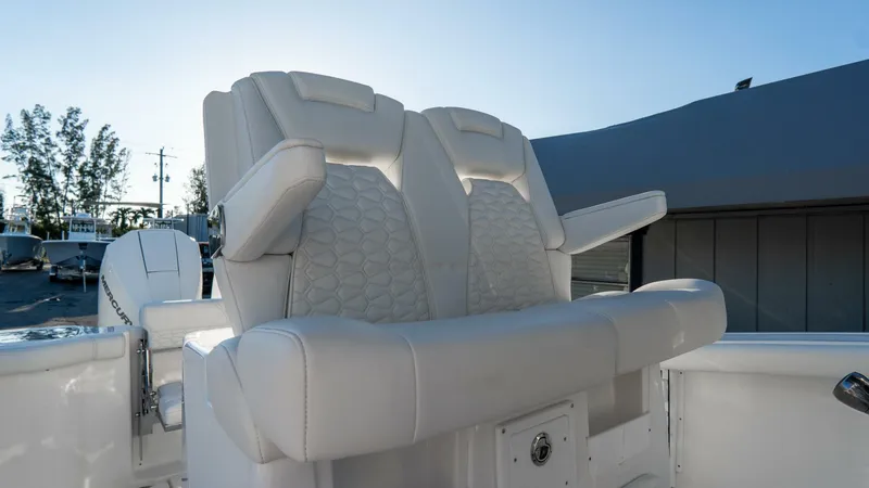 Slide: The Image of Tidewater 272 CC Adventure 2026 - 5797914