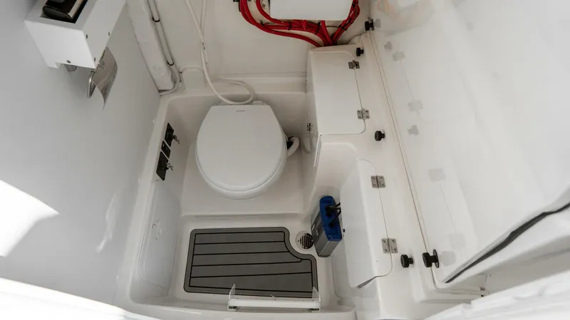 Slide: The Image of Tidewater 272 CC Adventure 2026 - 5797936