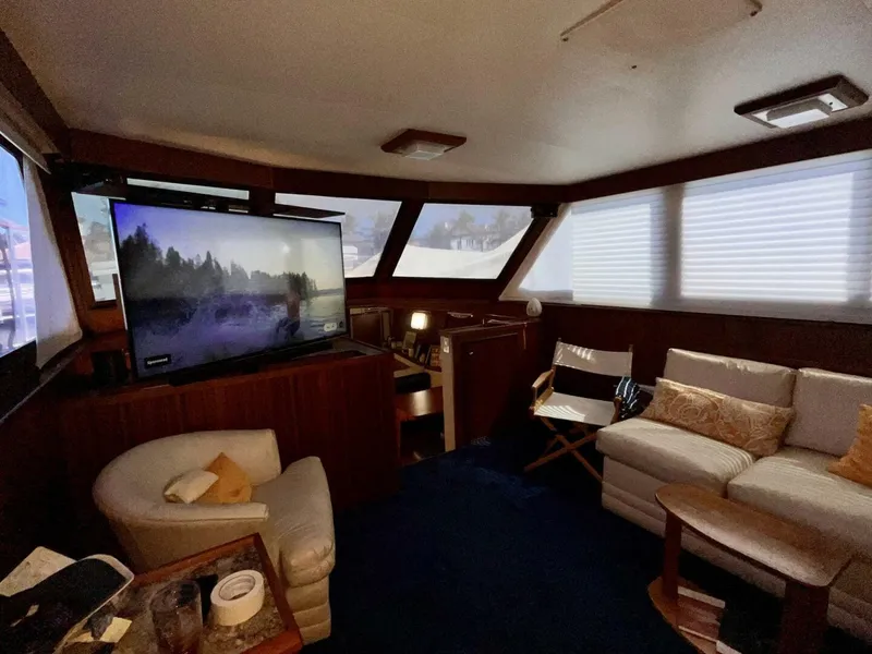 Slide: The Image of Hatteras 48 Motor Yacht 1981 - 5757913