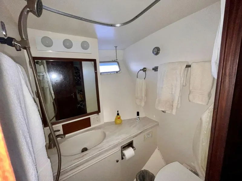 Slide: The Image of Hatteras 48 Motor Yacht 1981 - 5757924