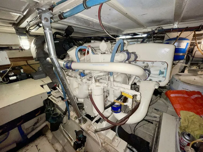 Slide: The Image of Hatteras 48 Motor Yacht 1981 - 5757937