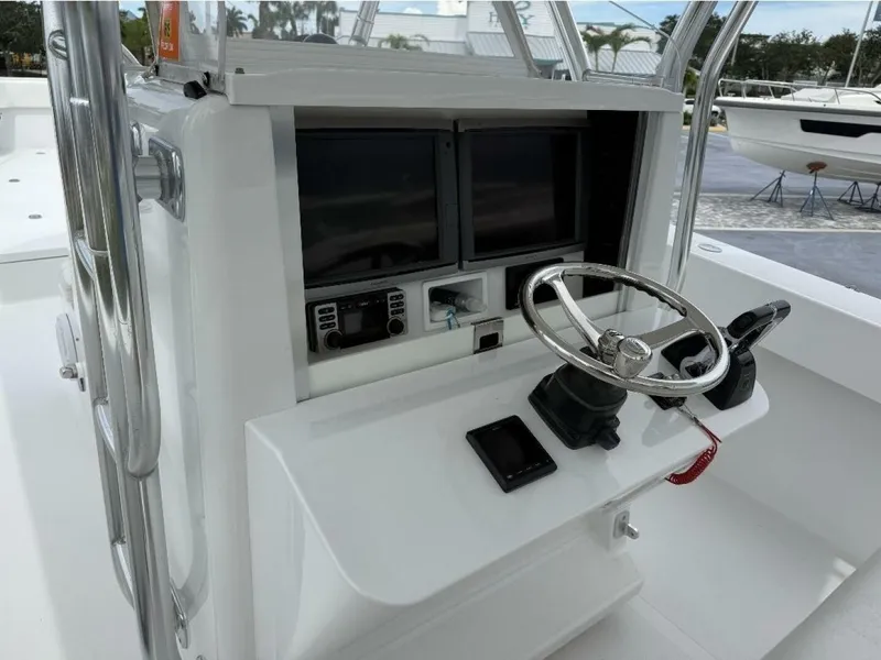 Slide: The Image of Bahama 41 - Last Resort - Helm 2013 Bahama 41 Center Console - Last Resort - 5952240