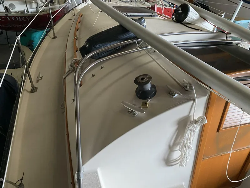 Slide: The Image of Hinterhoeller Nonsuch 26 1984 - 5742667