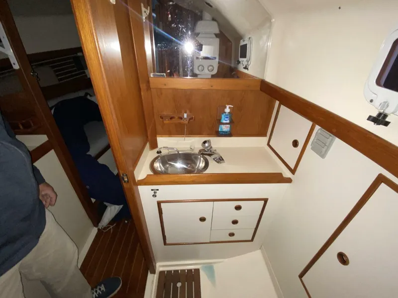 Slide: The Image of Hinterhoeller Nonsuch 26 1984 - 5742694