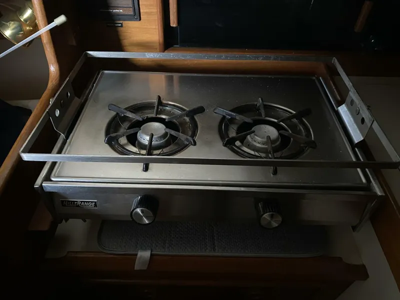 Slide: The Image of Hinterhoeller Nonsuch 26 1984 - 5742702