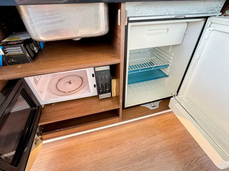 Slide: The Image of Beneteau Antares 11 2022 - 5742494