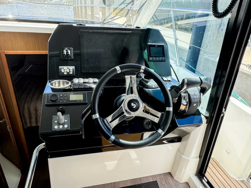 Slide: The Image of Beneteau Antares 11 2022 - 5742502