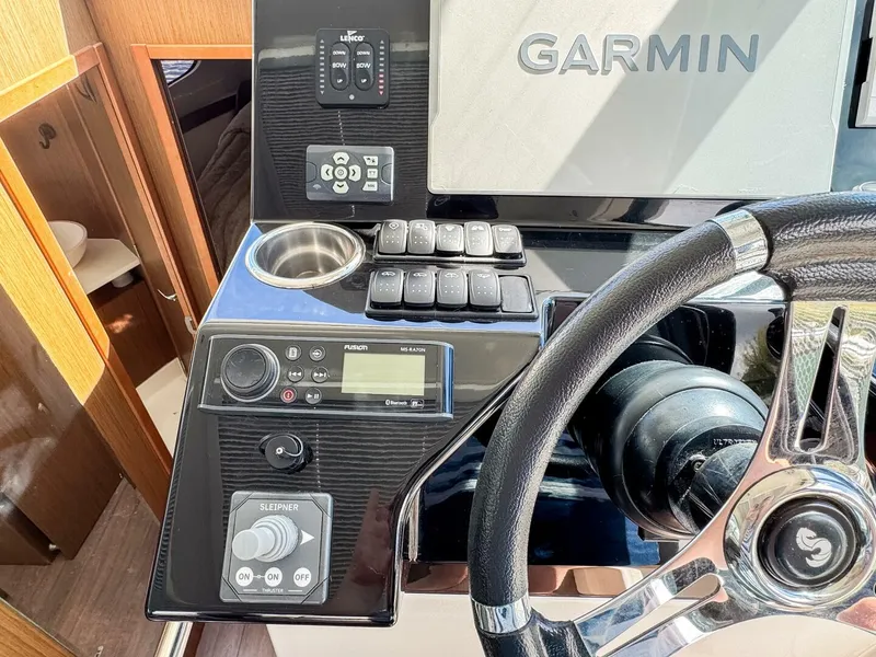 Slide: The Image of Beneteau Antares 11 2022 - 5742525