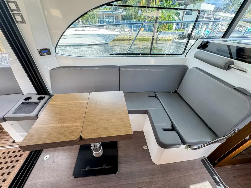 Slide: The Image of Beneteau Antares 11 2022 - 5742498