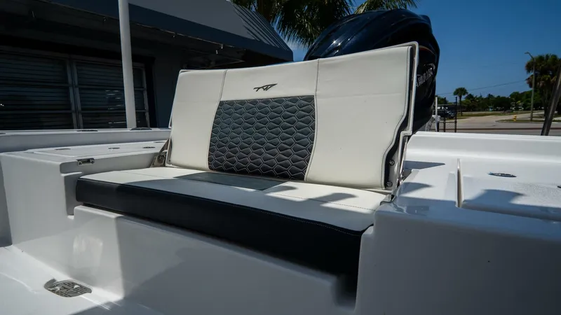 Slide: The Image of Tidewater Bay Max 2026 - 5798881