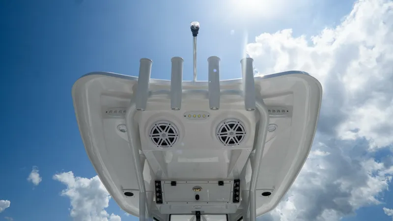 Slide: The Image of Tidewater Bay Max 2026 - 5798886