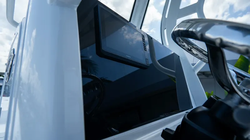 Slide: The Image of Tidewater Bay Max 2026 - 5798893