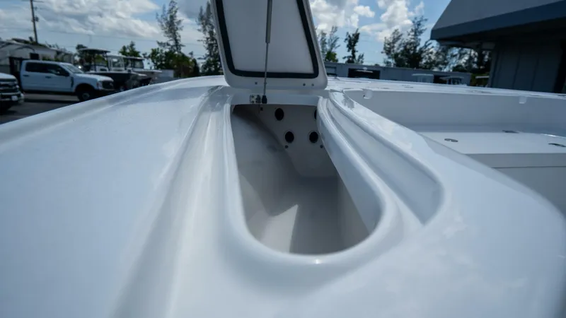 Slide: The Image of Tidewater Bay Max 2026 - 5798906